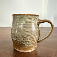 Load image into Gallery viewer, *SECONDS SALE ITEM* Classic Mug in Lichen
